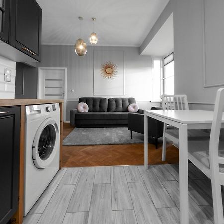 Aleja Krasinskiego 5 By Homeprime Krakow Ngoại thất bức ảnh