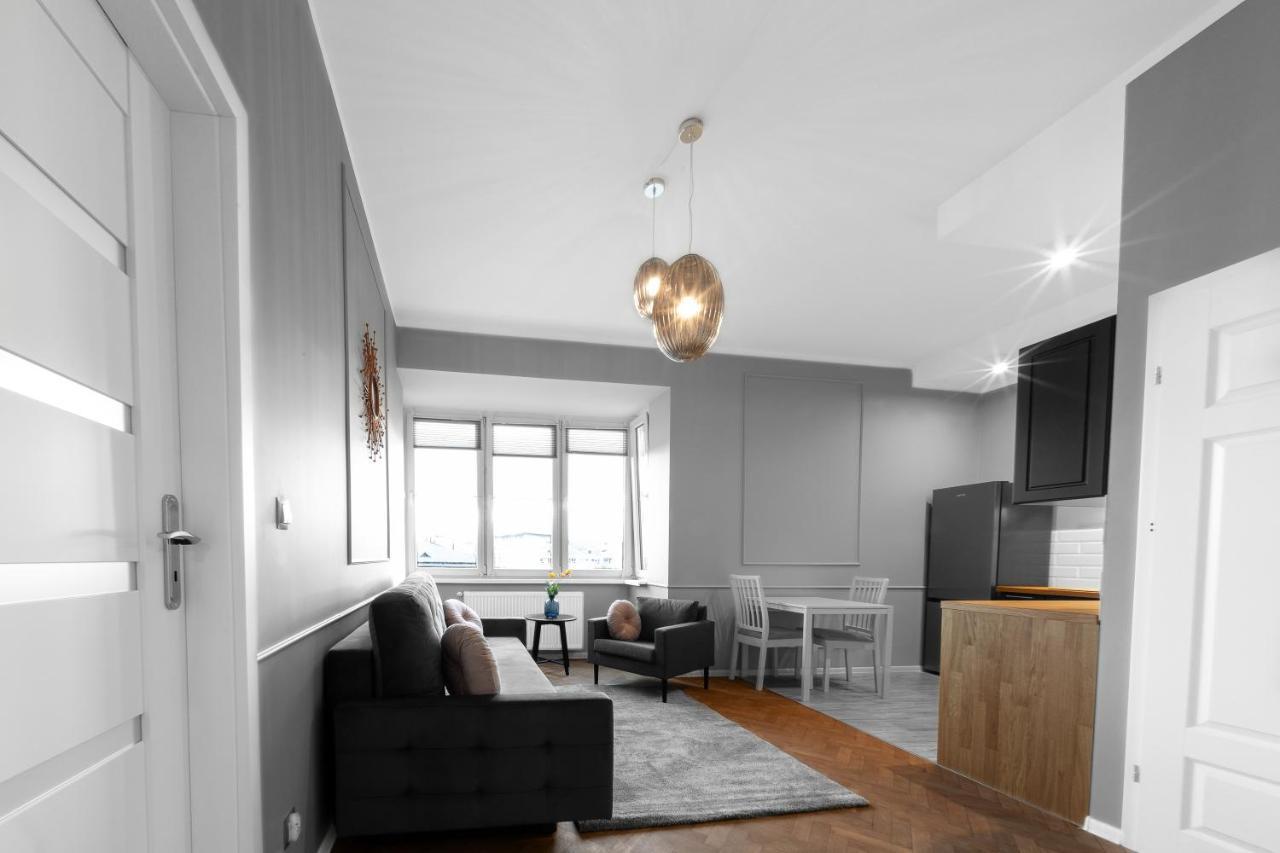 Aleja Krasinskiego 5 By Homeprime Krakow Ngoại thất bức ảnh